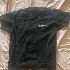 Men’s large Hennessy vs never settle T-shirt